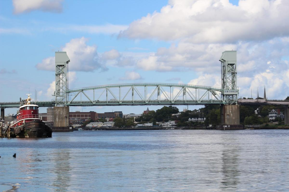 Eastbound Lanes of Cape Fear Memorial Bridge Temporarily Closing