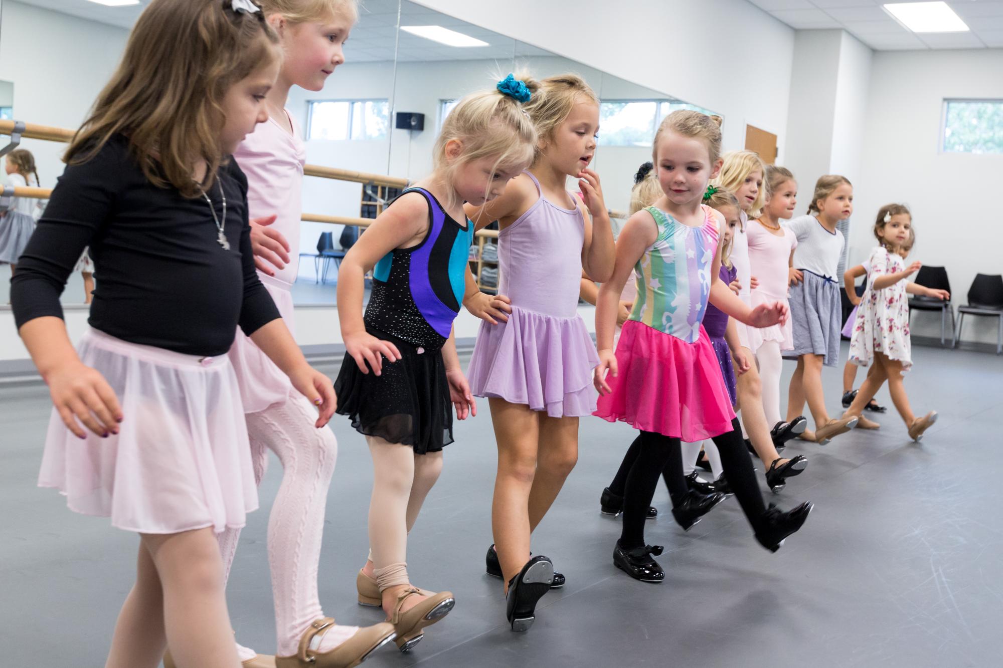 Children in ballet class